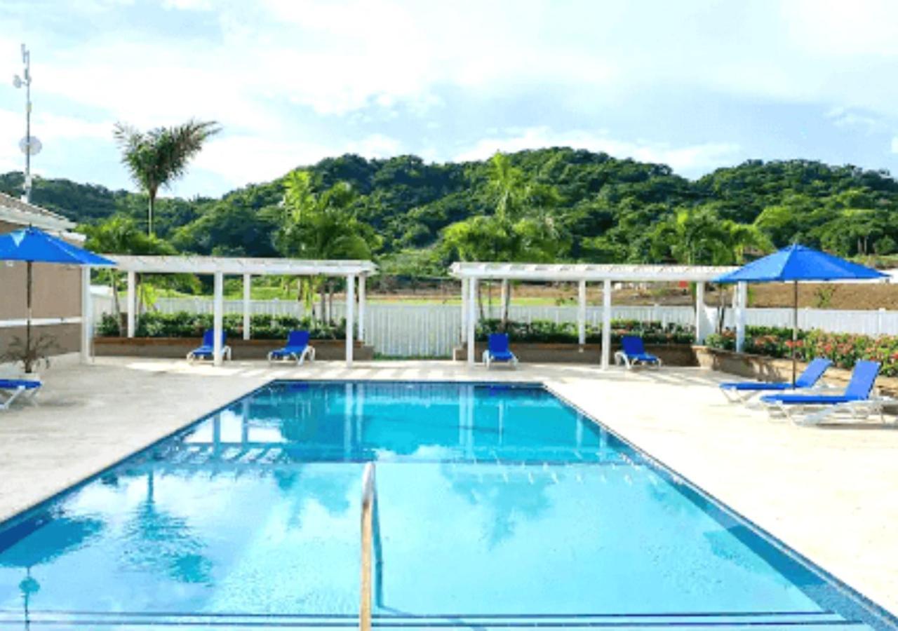 Holiday home Seashore Vacation Home, Oceanpointe, Lucea, Jamaica *